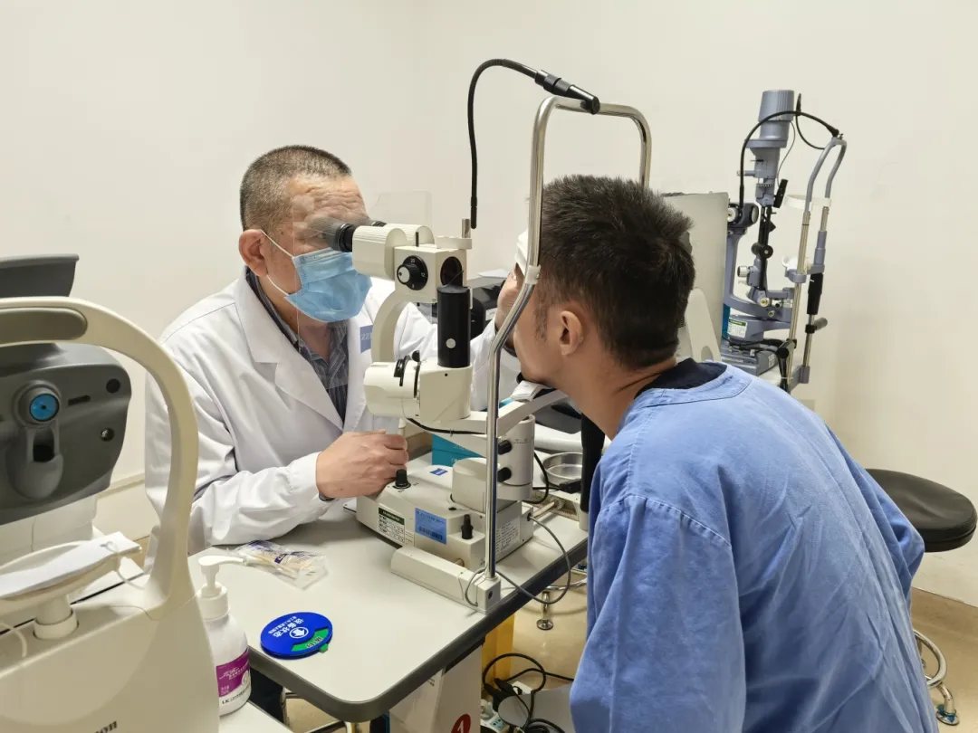 以父親之名捐獻(xiàn)角膜，完成一場(chǎng)生命與光明的傳遞......